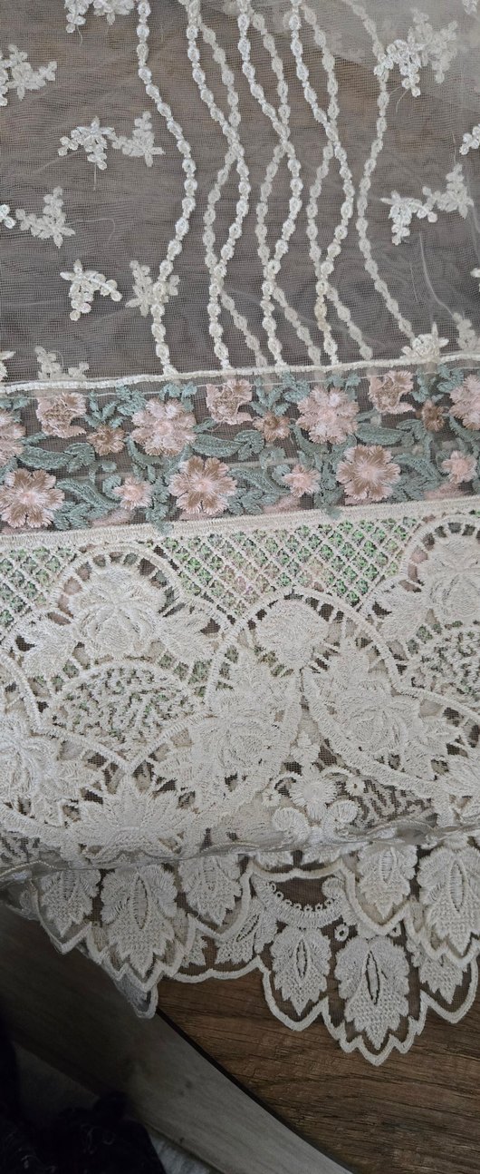 Bej Dantel kumaş parça - Görsel 3
