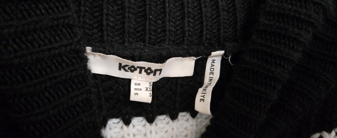 Siyah Beyaz Çizgili Örgü Kadın Kazak - Görsel 3