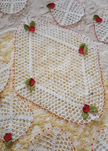 kahve sunum örtüsü ve bardak aldı medil - Görsel 3