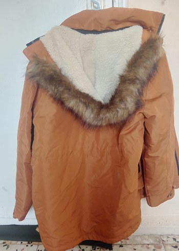 Kahverengi Kapüşonlu bayan mont - Görsel 4