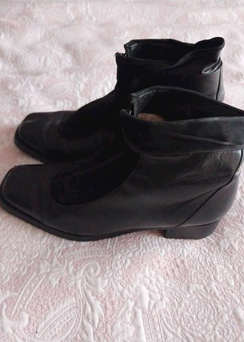 Siyah süet fermuarlı yüksek topuklu bot - Görsel 3