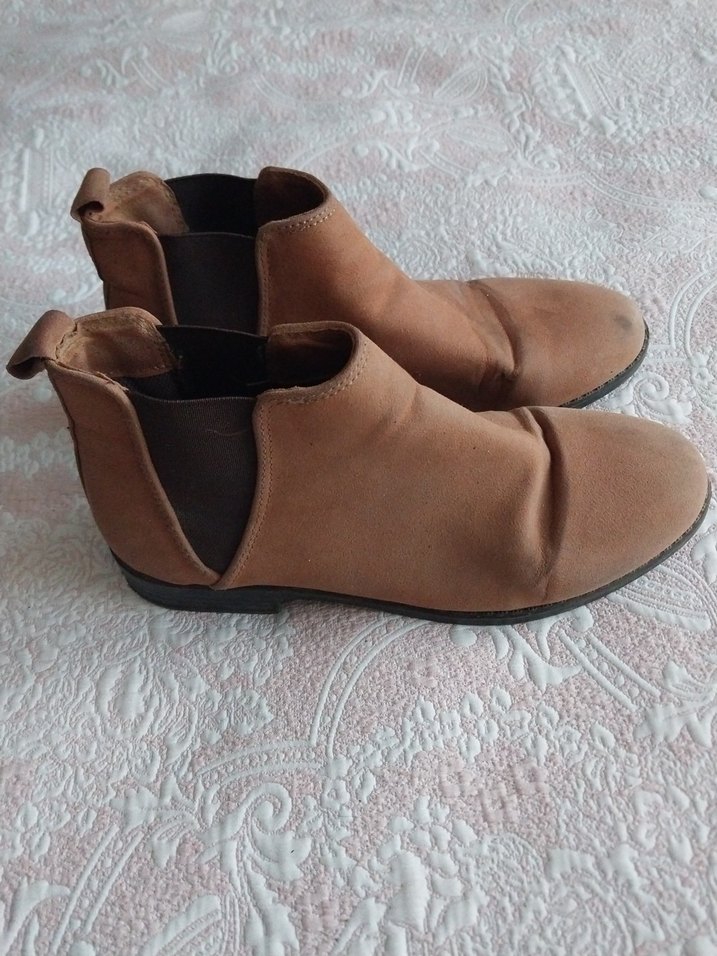 Bej Süet Kadın Topuklu Botlar - Görsel 2