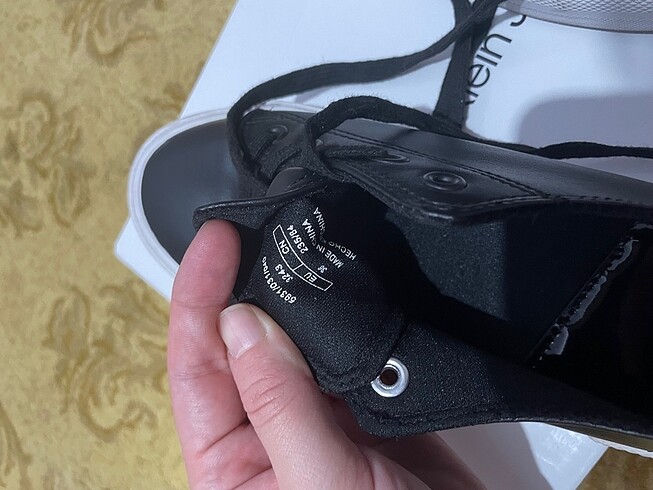 36 Beden siyah Renk Bershka deri ayakkabi