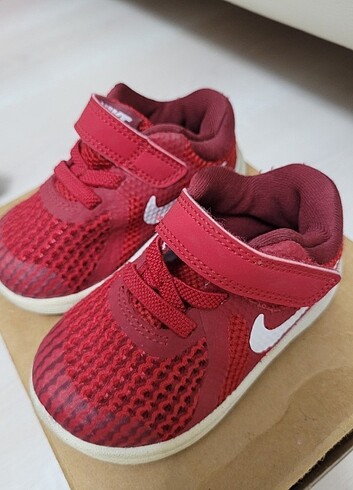 19 Beden Nike bebek spor ayakkabi