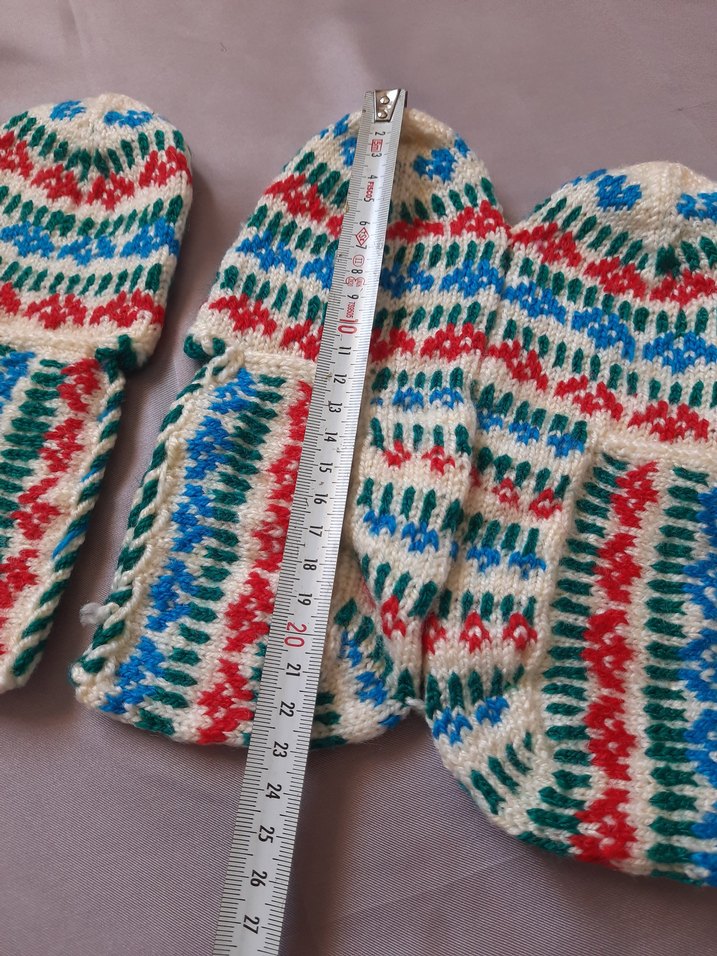 Nakışlı Renkli Çoraplar - Görsel 3