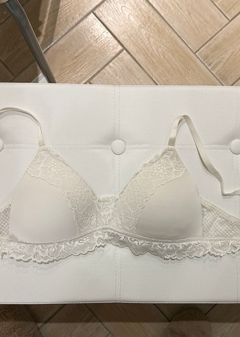 H&M Dantel Detaylı Sütyen - Görsel 4