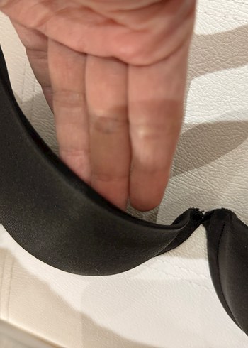 Siyah Sütyen - Görsel 8