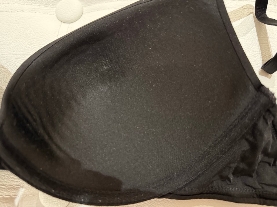 Siyah Sütyen - Görsel 4