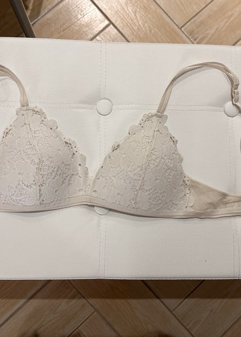 H&M Beyaz Dantel Sütyen - Görsel 2