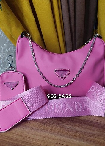  Beden pembe Renk PRADA ASKILI KOL ÇANTASI 