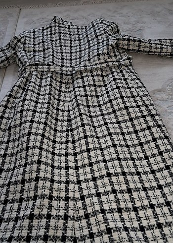 Kemerli Uzun Ekose Kadın Kaban - Görsel 4