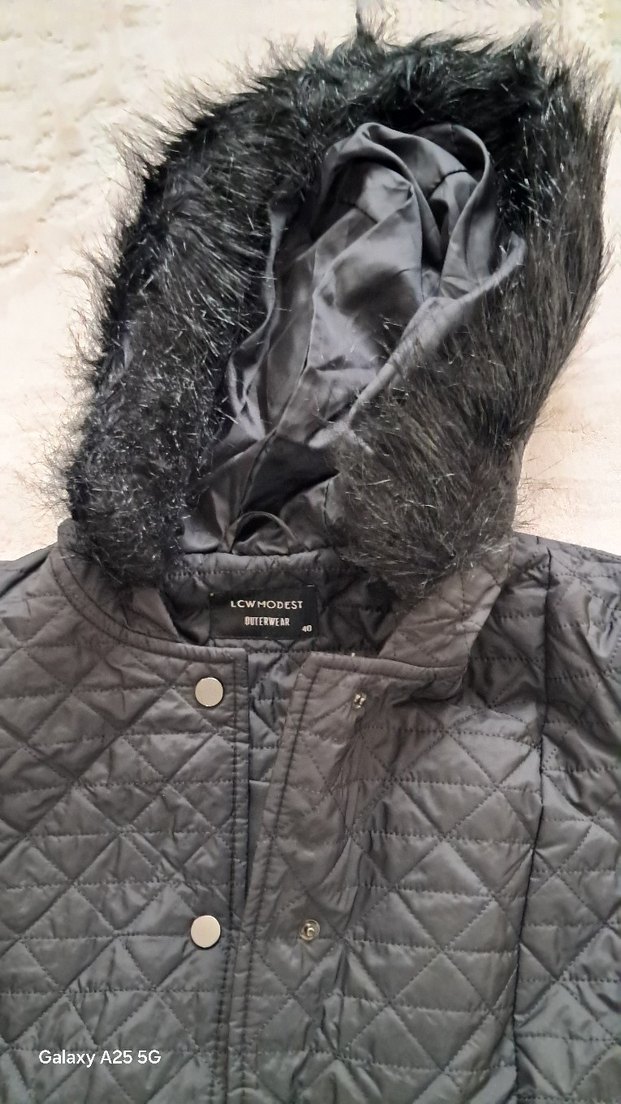 Siyah Kemerli Kadın Uzun Mont - Görsel 2