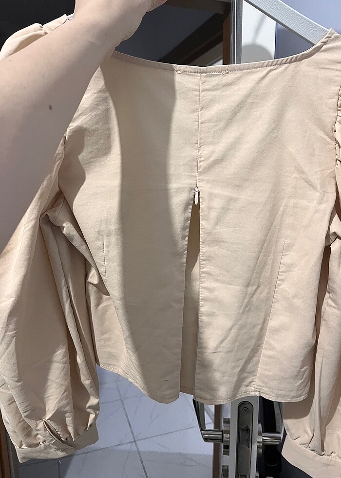 Arkası fermuarlı Bluz - Görsel 3