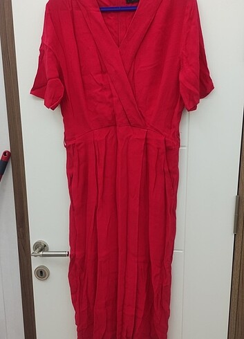 Diğer Kırmızı v yaka elbise 