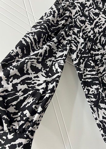 Zebra Desenli Uzun Kollu Kadın Gömlek - Görsel 4