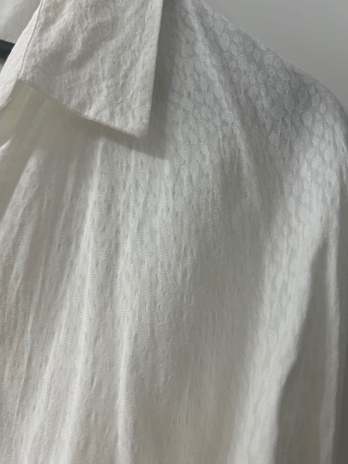 Beyaz Keten Düğmeli Kadın Gömlek - Görsel 4