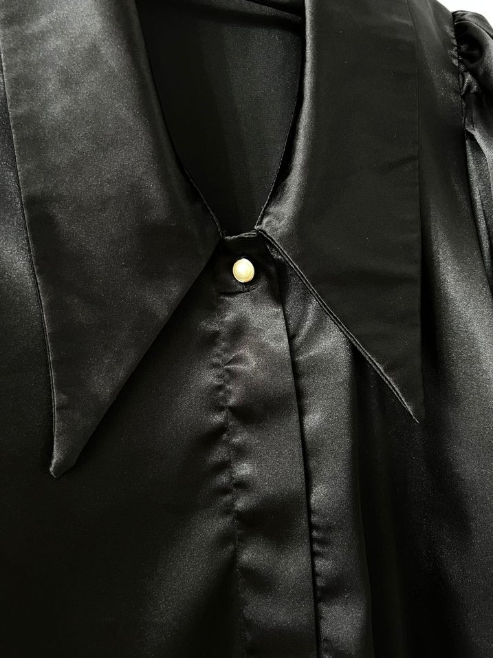 Saten Görünümlü Siyah Kadın Gömlek - Görsel 3
