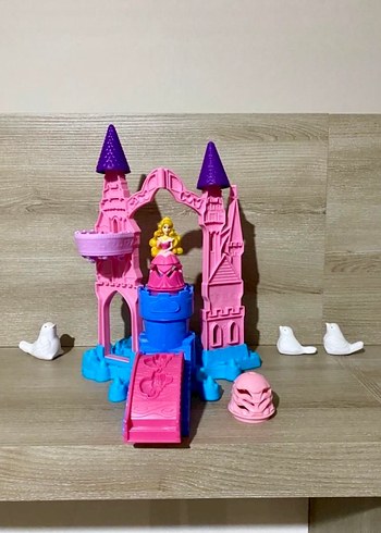 Play-Doh Disney Prenses Şato Oyun Seti - Görsel 2