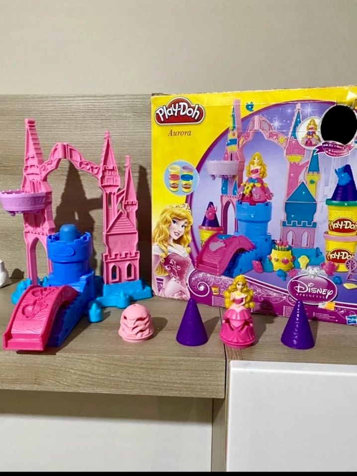 Play-Doh Disney Prenses Şato Oyun Seti - Görsel 5