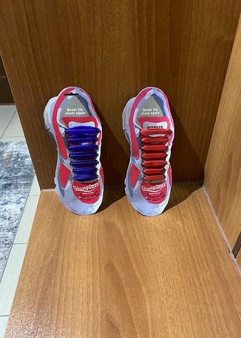 İki Tane Renkli Silikon Spor Ayakkabı Bağçıkları