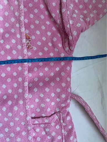 Pembe Puantiyeli Bornoz - Görsel 4