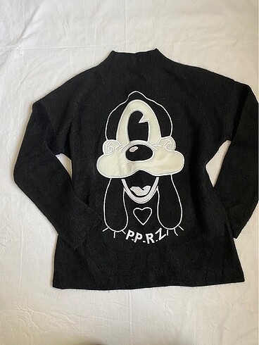 universal Beden GOOFY SİYAH TRİKO KAZAK