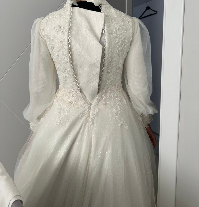 Uzun Kollu Vintage Prenses Gelinlik - Görsel 5