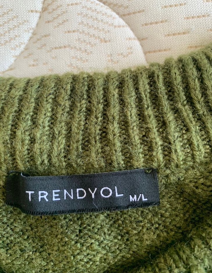 Örgü Detaylı Yeşil Kadın Kazak - Görsel 3