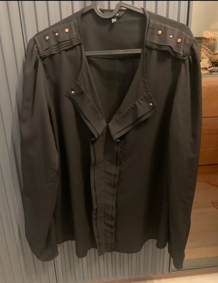Düğmeli Siyah Uzun Kollu Kadın Gömlek - Görsel 4
