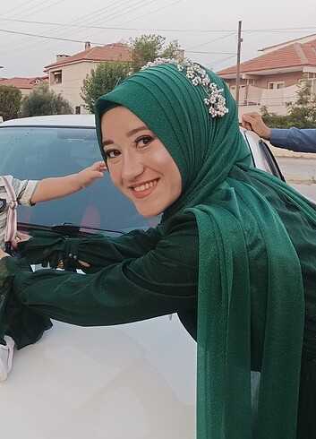 Zümrüt abiye ve duvak