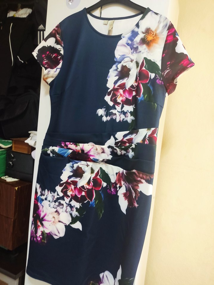 Çiçek Desenli Kısa Kollu Midi Elbise - Görsel 2