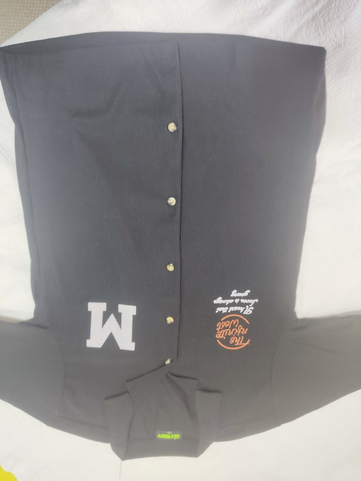 Düğmeli Siyah Erkek Kısa Kollu Gömlek - Görsel 3