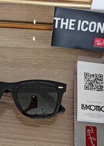 Ray-Ban Siyah Güneş Gözlüğü