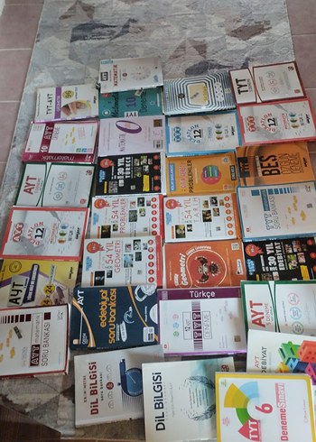 Çeşitli TYT ve AYT Sınav Hazırlık Kitapları