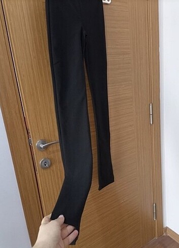 Zara yırtmaçlı tayt