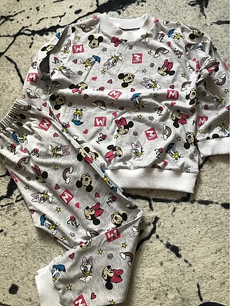 Pijama Takımı