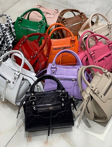 Zara askılı çanta