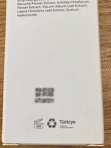 Beden she vec yüz temizleme köpüğü