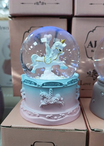 Beyaz Ayıcık Temalı Kar Küresi Figür - Görsel 4