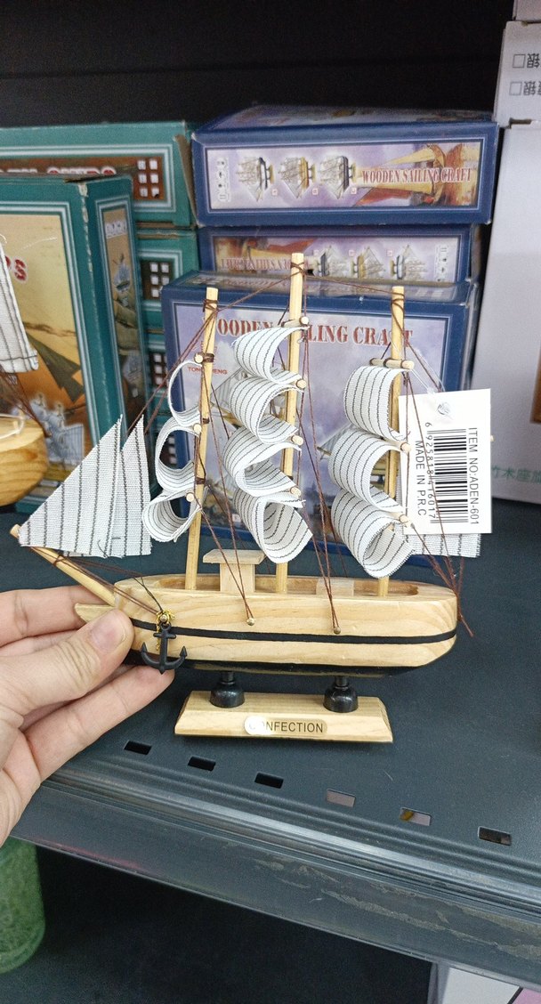 Beyaz Ahşap Yelkenli Gemi Figürü - Görsel 2