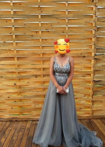 Boncuk İşlemeli Gri Uzun Abiye Elbise - Görsel 3