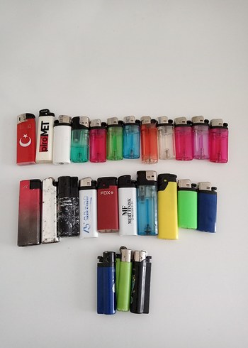 25 Adet çakmak mevcuttur