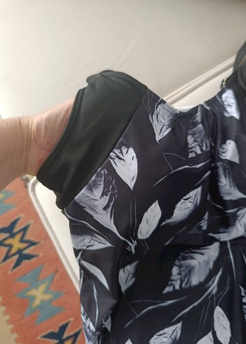 Siyah Yaprak Desenli  yurt dışından geldi Mayo - Görsel 8