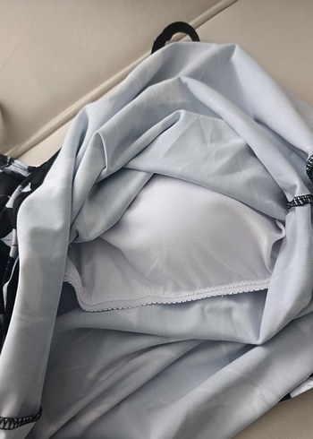 Siyah Yaprak Desenli  yurt dışından geldi Mayo - Görsel 7