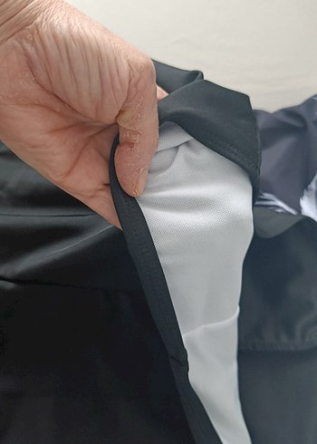 Siyah Yaprak Desenli  yurt dışından geldi Mayo - Görsel 5