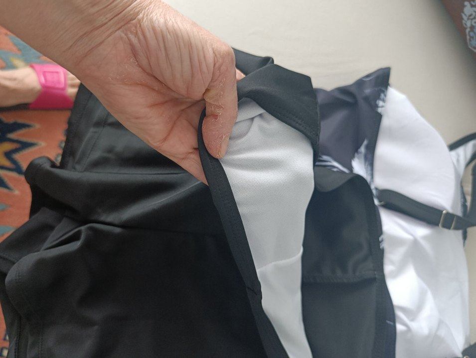 Siyah Yaprak Desenli  yurt dışından geldi Mayo - Görsel 5