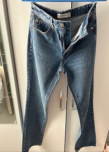 d98 jean