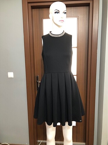 36 Beden siyah Renk Superdry elbise