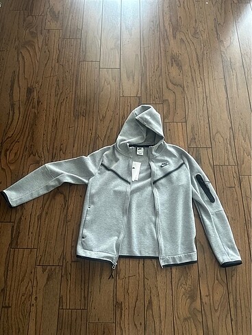 12-13 Yaş Beden Nike tech çocuk üst XL