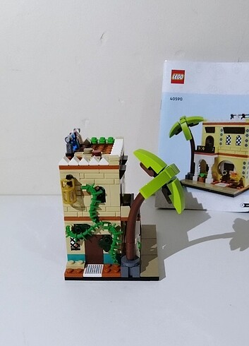 Diğer LEGO 40590 ORJINAL LEGO ÜRÜNÜDÜR YAPILMIŞ OLARAK ALDIM BİR KAÇ T